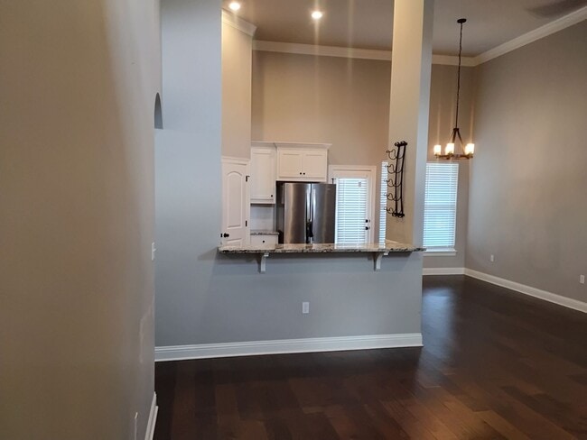 Building Photo - Nice Blanchard Home/Close to Golf course