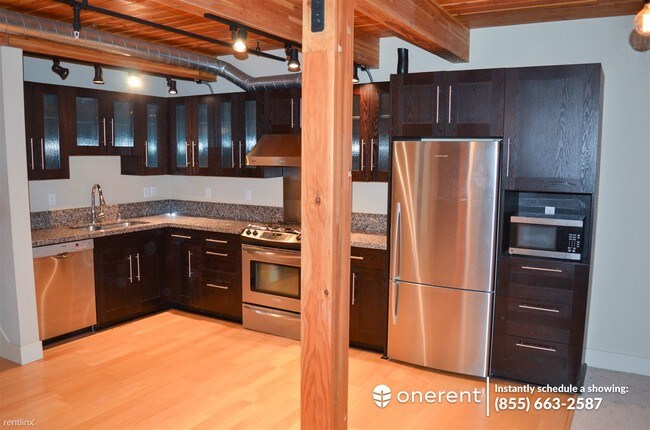 Foto del edificio - 2 br, 2.5 bath Condo - 530 Broadway E #138