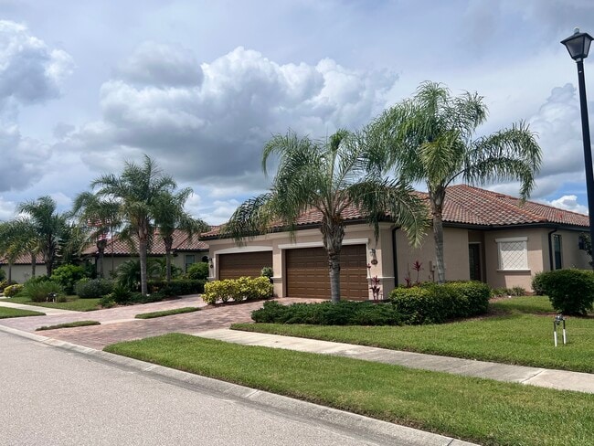Building Photo - 12527 Felice Dr