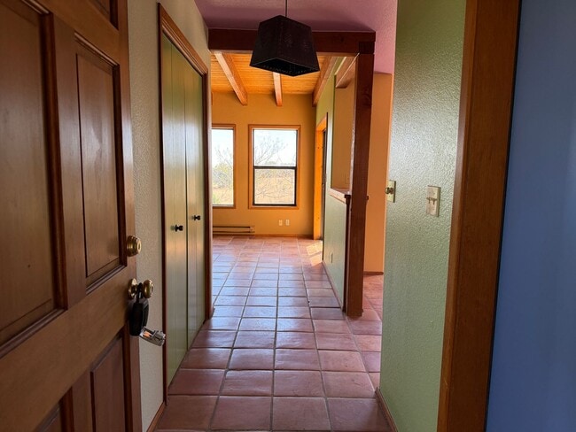 Building Photo - 13 Estacada Rd