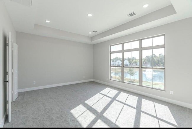 Building Photo - 4910 Wunder Wy