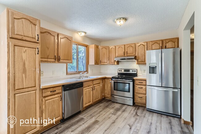 Foto del edificio - 6634 Pheasant Run, Lino Lakes, MN, 55014