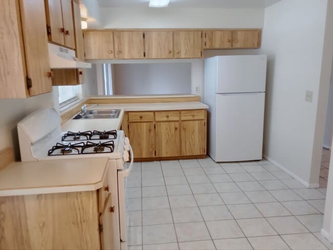 Building Photo - 2655 Sumba Ave