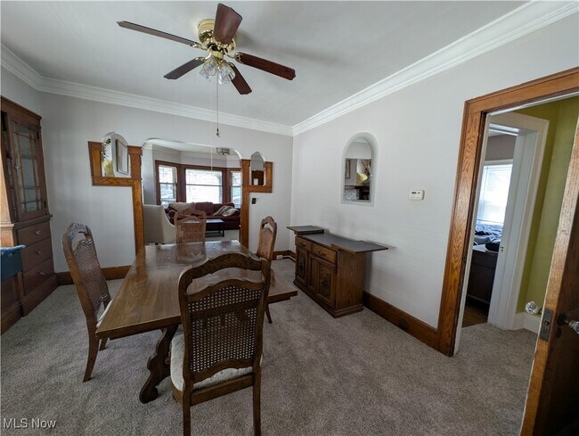 Building Photo - 11909 Buckingham Ave