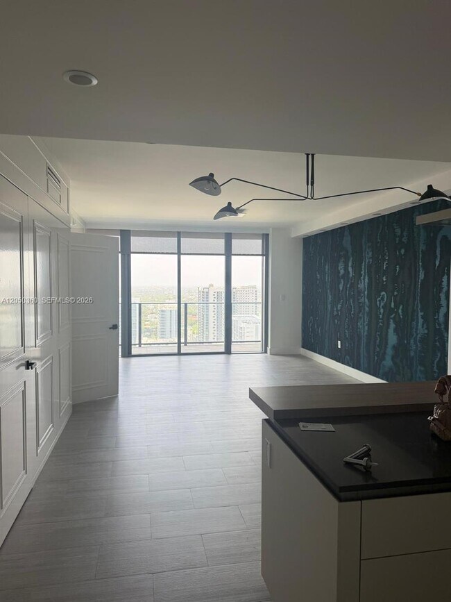 Building Photo - 1000 Brickell Plaza