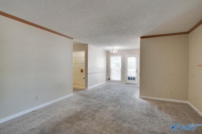 Building Photo - 6201 Friar Tuck Dr NW