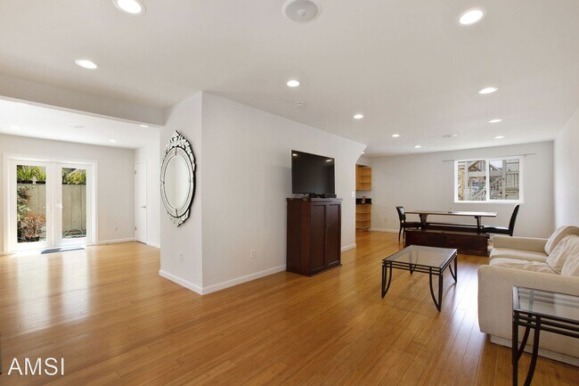 Foto del edificio - 4 br, 2.5 bath House - 1827 Stockton St