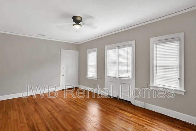 Foto del edificio - 1508 McDuff Ave S