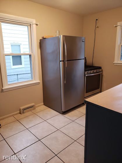 Building Photo - 3 br, 1 bath House - 2063 McKinley Ave