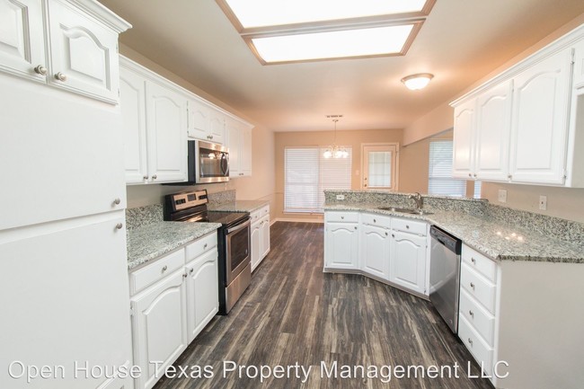Building Photo - 3 br, 2.5 bath House - 1501 Cat Mountain Trl