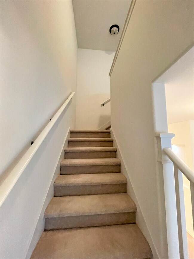 Building Photo - 15 164th St SW