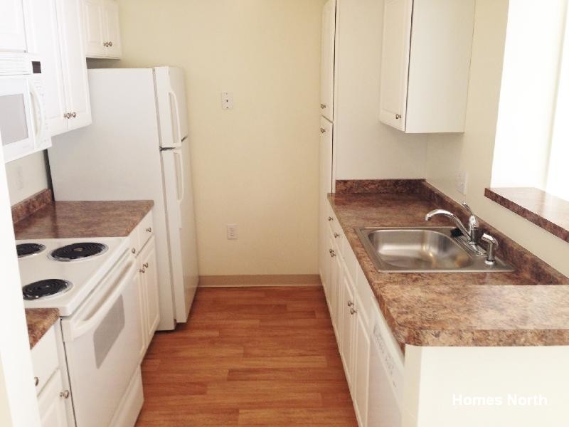 Primary Photo - 225 Littleton Rd