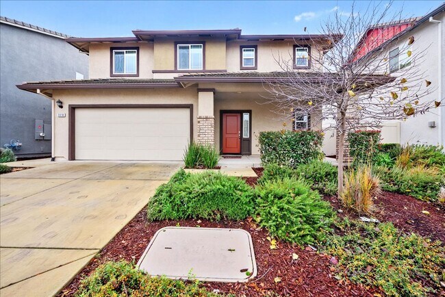 Foto del edificio - 3818 Fong Ranch Rd