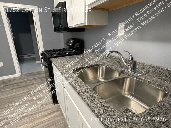 Photo - 1752 Cotton St.-First Floor Apartment