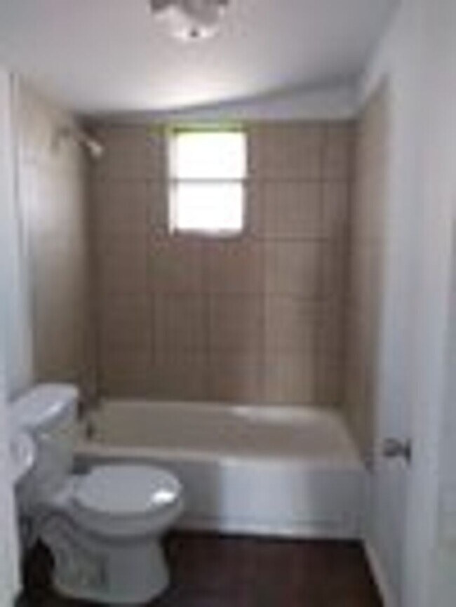 Building Photo - 918 NW 17th Ave Ocala FL 34475
