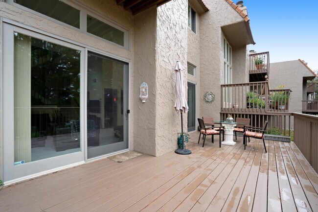 Foto del edificio - 2 Rinconada Cir