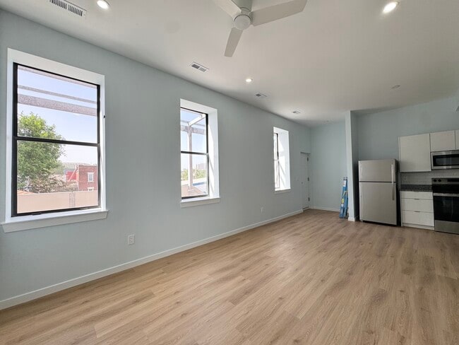 Foto del edificio - 517 Gillis St