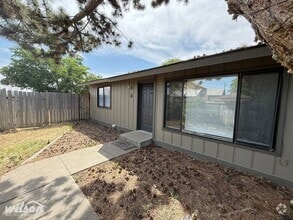 Building Photo - 1206 Voelker Ave