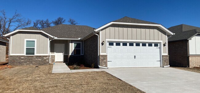 Building Photo - Brand New Construction 3 Bedroom 2 Bathroo...