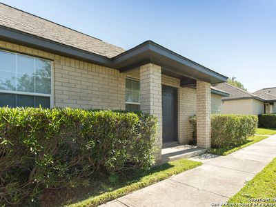 Foto principal - 5617 Walzem Rd