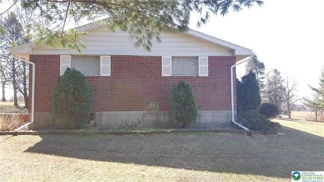 Building Photo - 1370 Bangor Rd