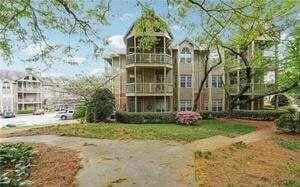 Building Photo - 1215 McGill Park Ave NE