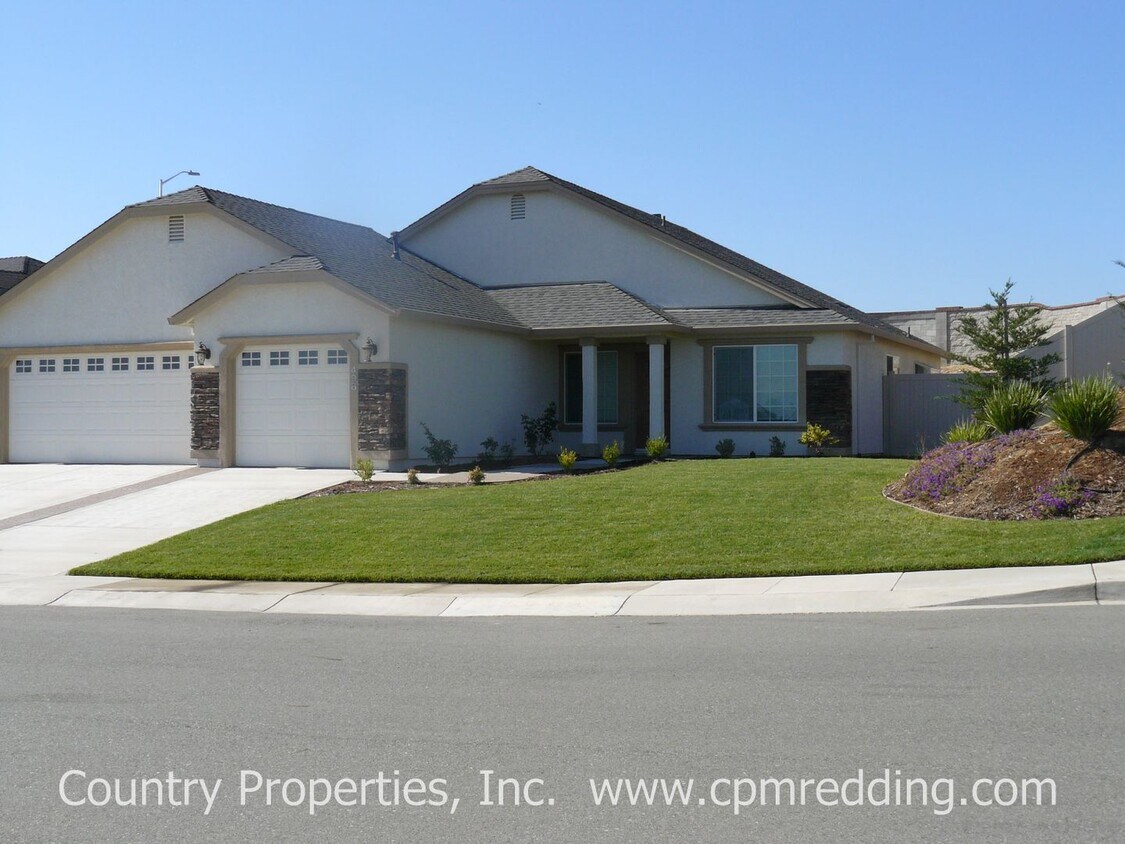 Foto principal - Spacious 3-Bedroom Plus Office Home in Riv...