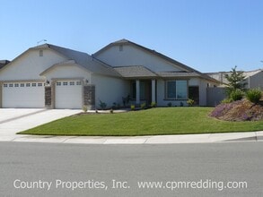 Building Photo - 498 River Park Dr