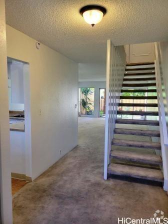 Building Photo - 444 Lunalilo Home Rd