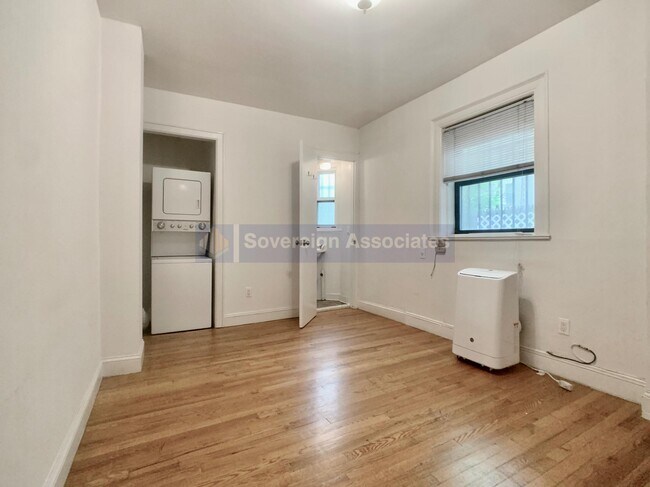 Building Photo - 309 West 107th Street