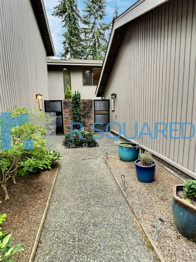 14205 NE 1st St, Bellevue, WA 98007 Townhome Rentals in Bellevue WA