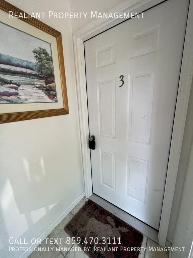 Building Photo - 405 N Lexington Ave