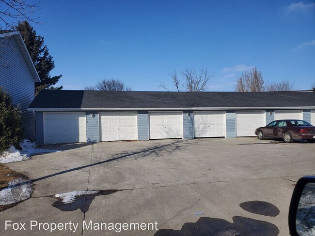 Foto del edificio - 2114 8th Ave NW