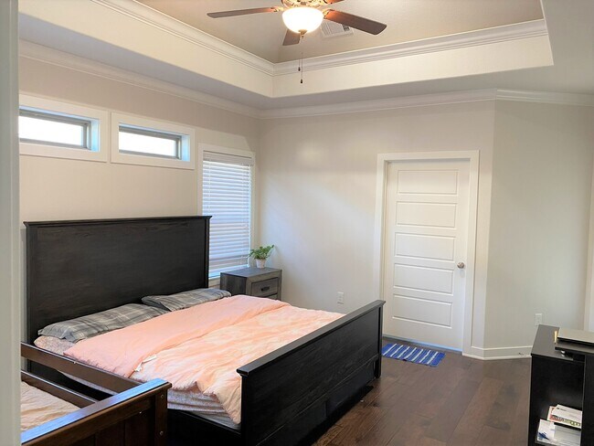 Foto del edificio - 3103 SW Satinwood Ave