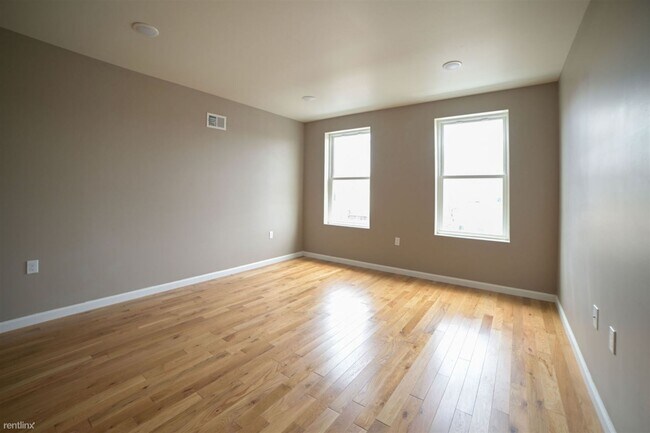 Building Photo - 6 br, 3 bath House - 1808 WILLINGTON ST Un...