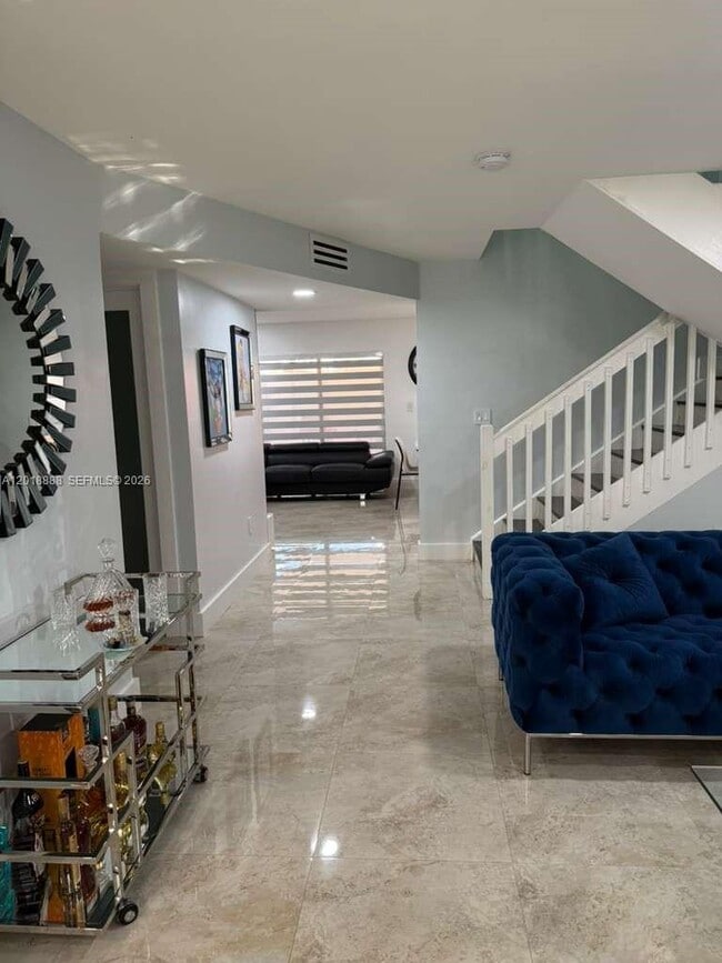 Foto del edificio - 11115 W Okeechobee Rd