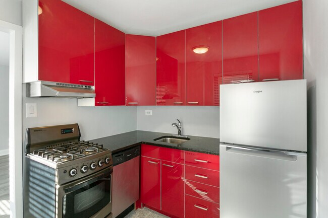 Foto del edificio - 5858 N Sheridan Rd