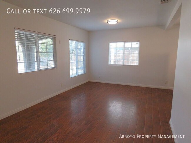 Building Photo - 808 Beckville St