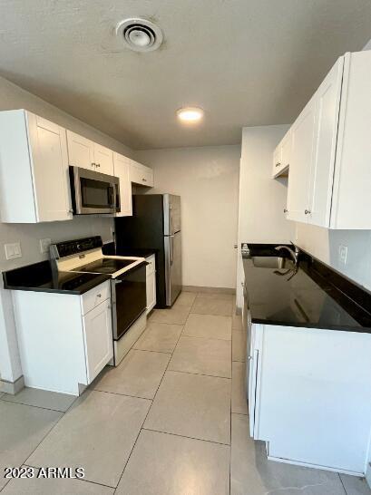 Foto del edificio - 4010 E Portland St