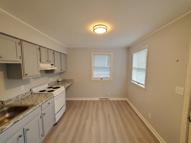 Foto del edificio - 145 Highland Ave