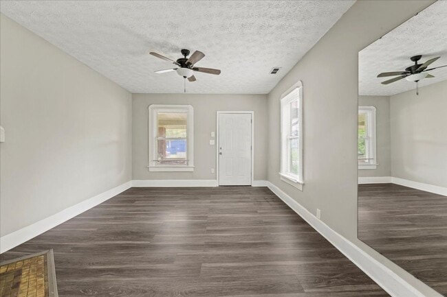 Photo - 2956-2956 Central Ave Townhome