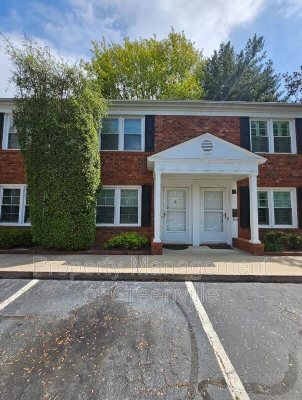 Foto principal - 501 Edwards Rd