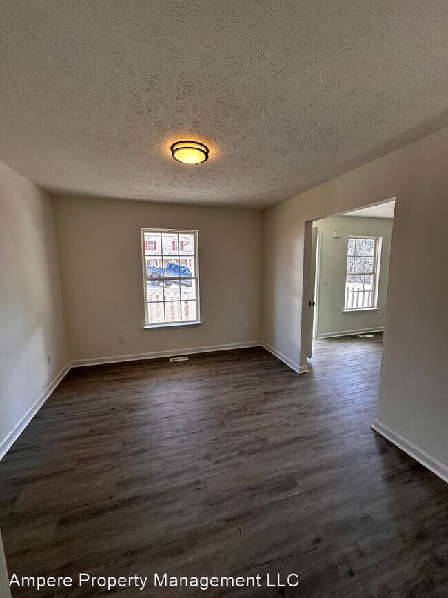 Foto del edificio - 3 br, 2 bath House - 805 Aubrey Ave