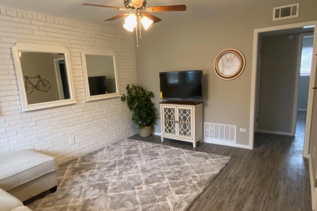 Family Room - Fairway Tulsa