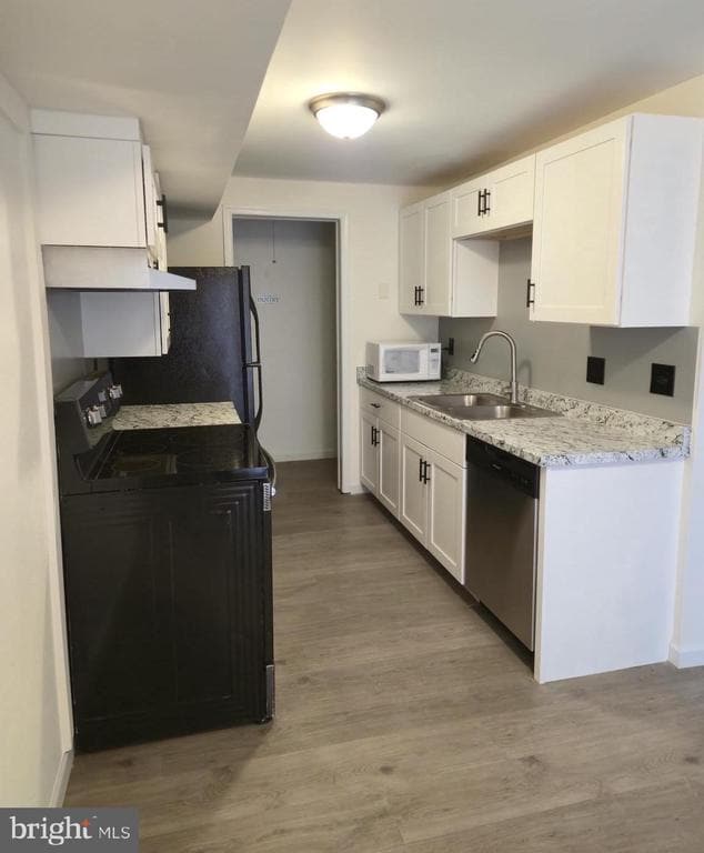 Foto del edificio - 82 Ewing Dr