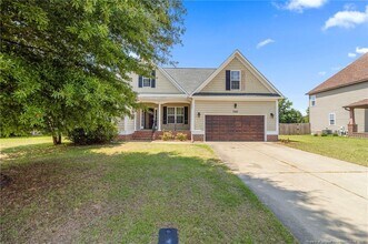 Building Photo - 720 Camwheel Dr