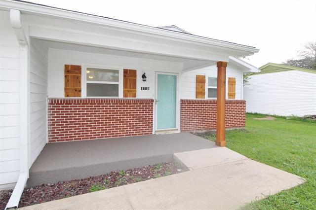 Building Photo - 1110 S Hall St