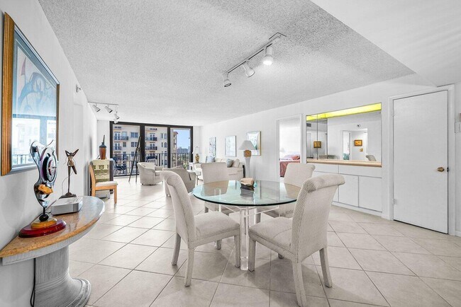 Foto del edificio - 3460 S Ocean Blvd