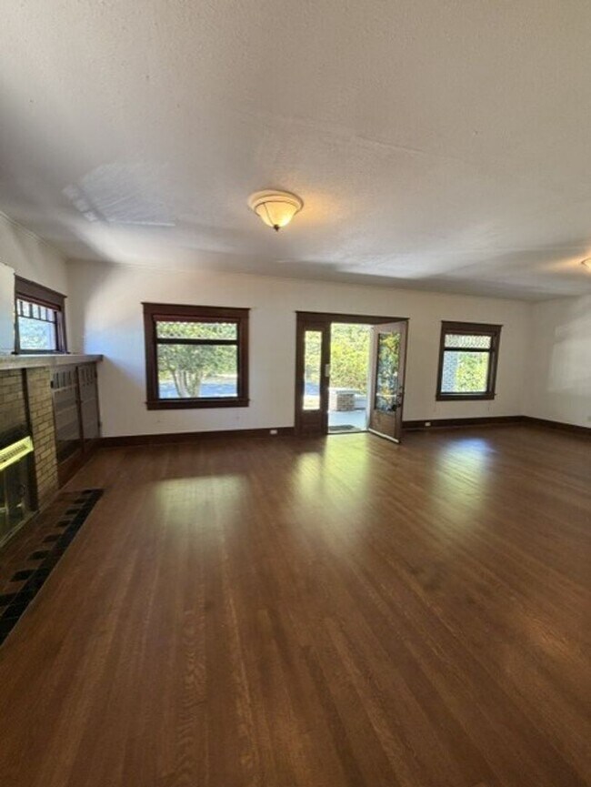 Foto del edificio - 412 SW 5th St