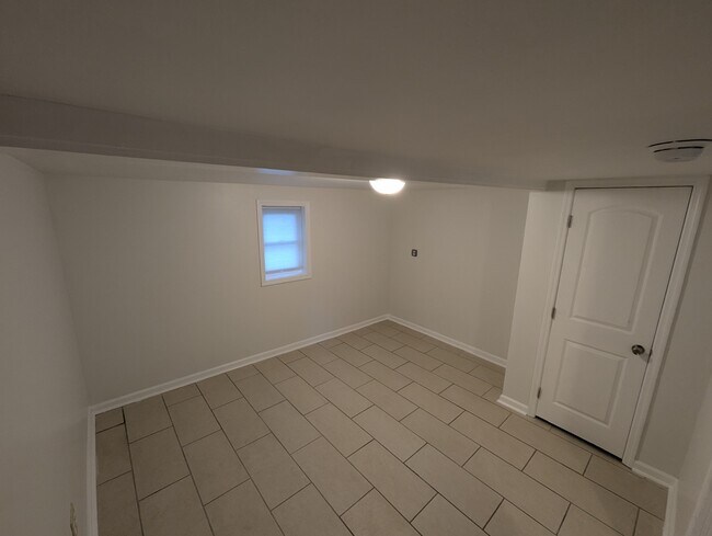 Foto del edificio - 1325 E 40th St